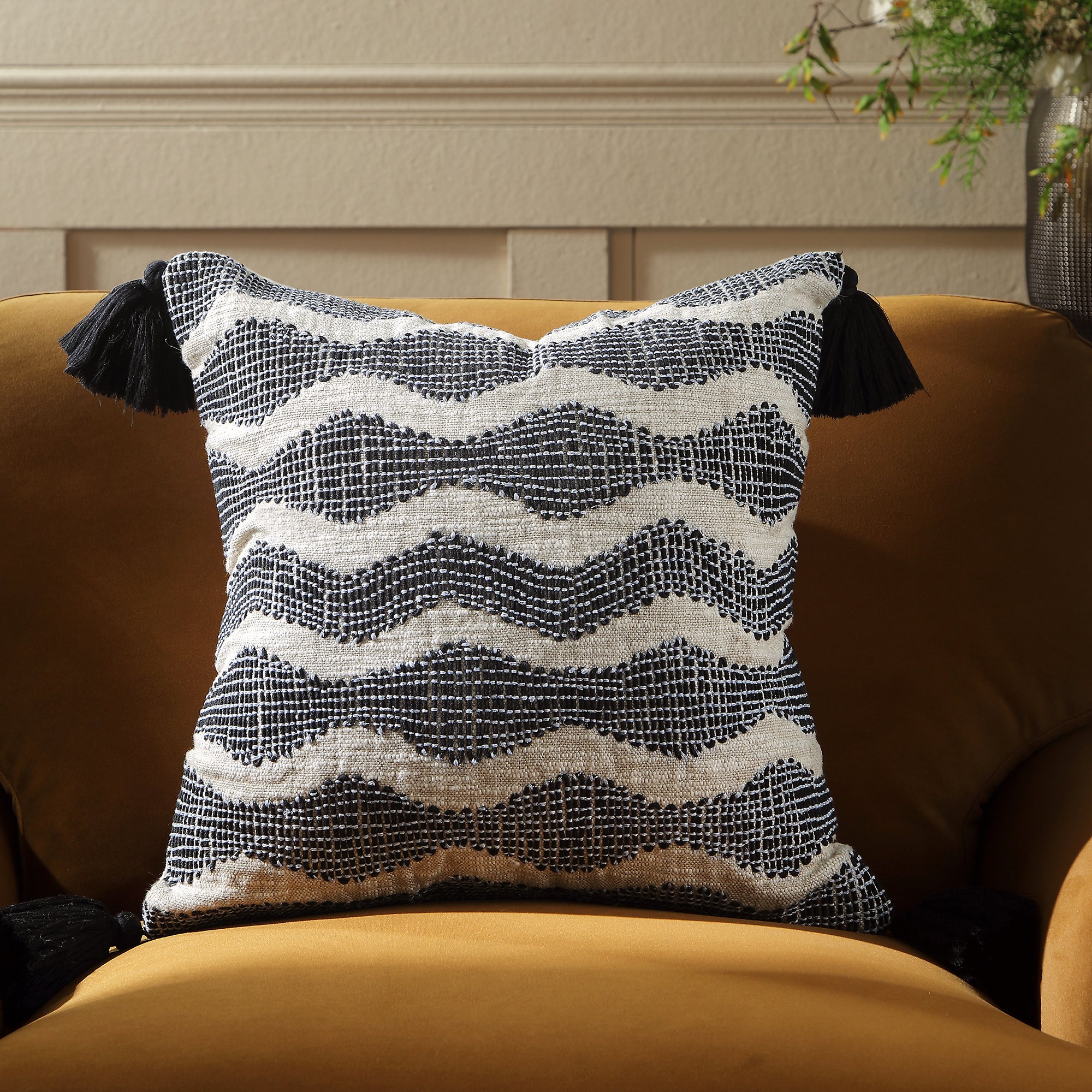 Bộ sưu tập Indigo Capri Navy Cord Pillow